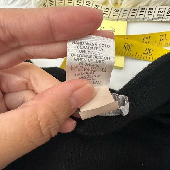J. Jill Black Round Neck Longsleeve Pullover Top Side button sz S Petite - Picture 8 of 9